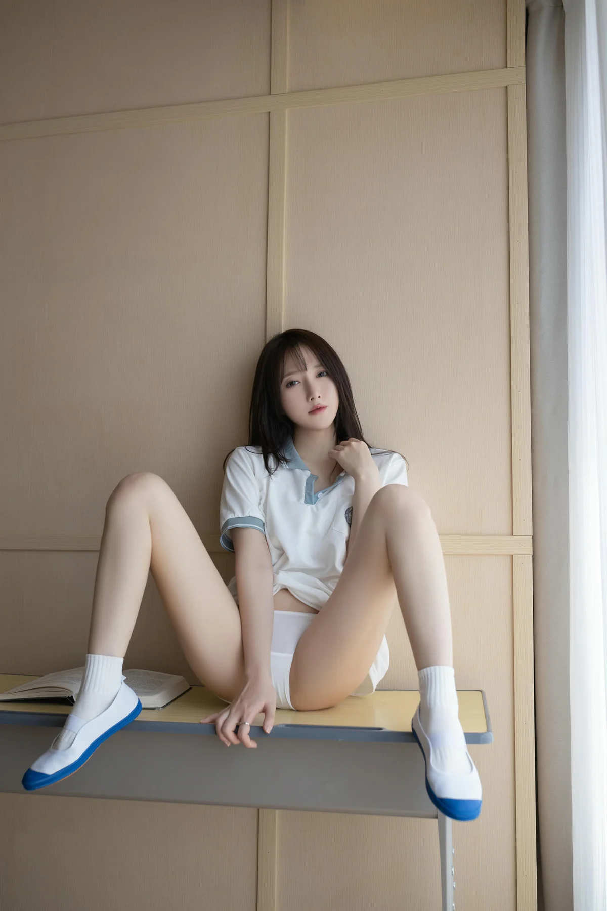 n010_047_wp7_4480_6720.webp