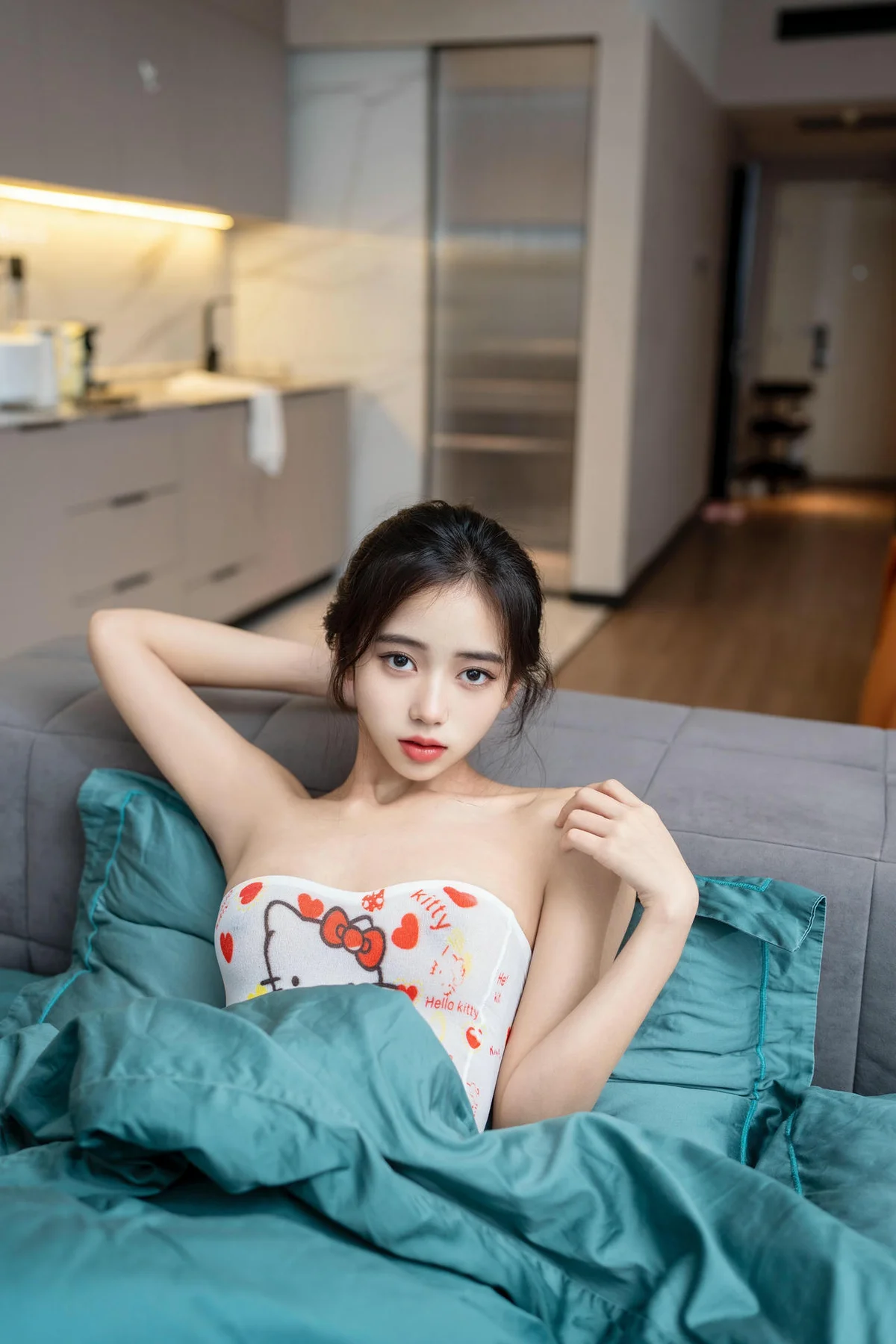 XiuRen 秀人 No.N030 时安安白色连体衣白丝