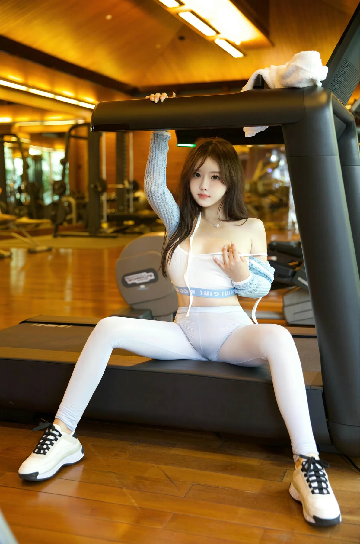 n039_010_kz8_4480_6763.webp