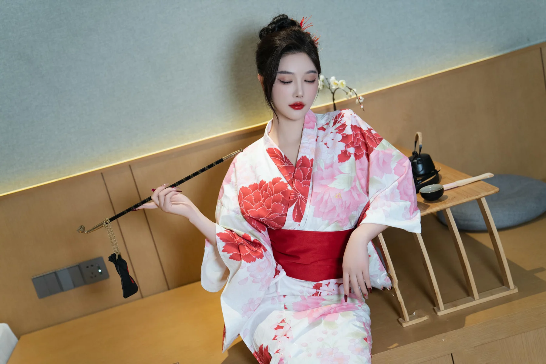 n048_009_99r_6240_4160.webp