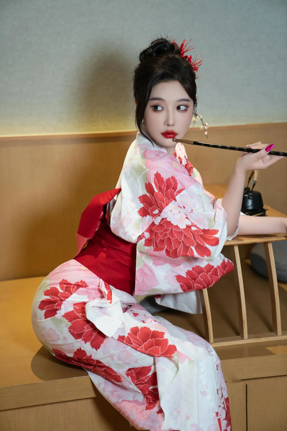 n048_021_4xe_4160_6240.webp