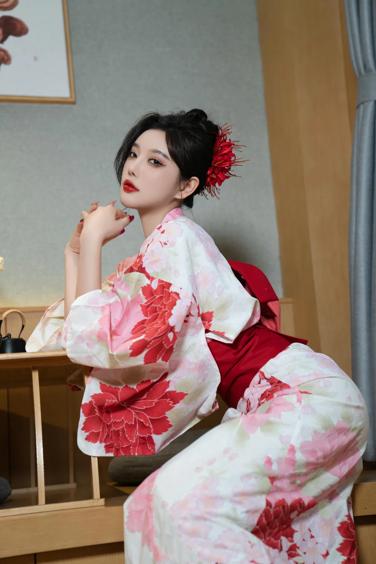 n048_043_4xg_4160_6240.webp