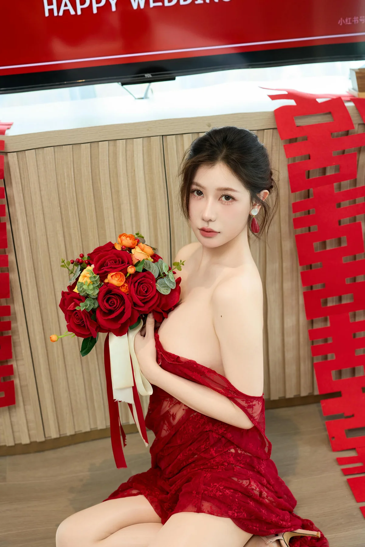 n071_045_e9w_5464_8192.webp