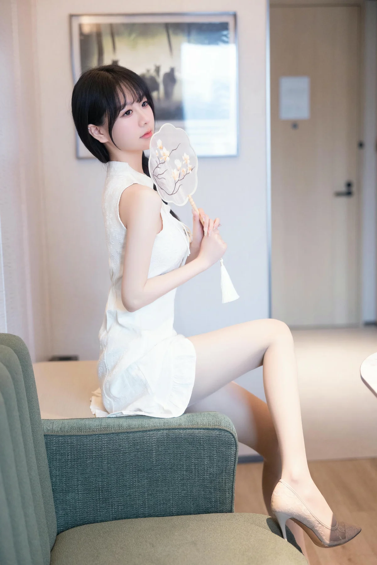 n074_036_0kr_3648_5472.webp