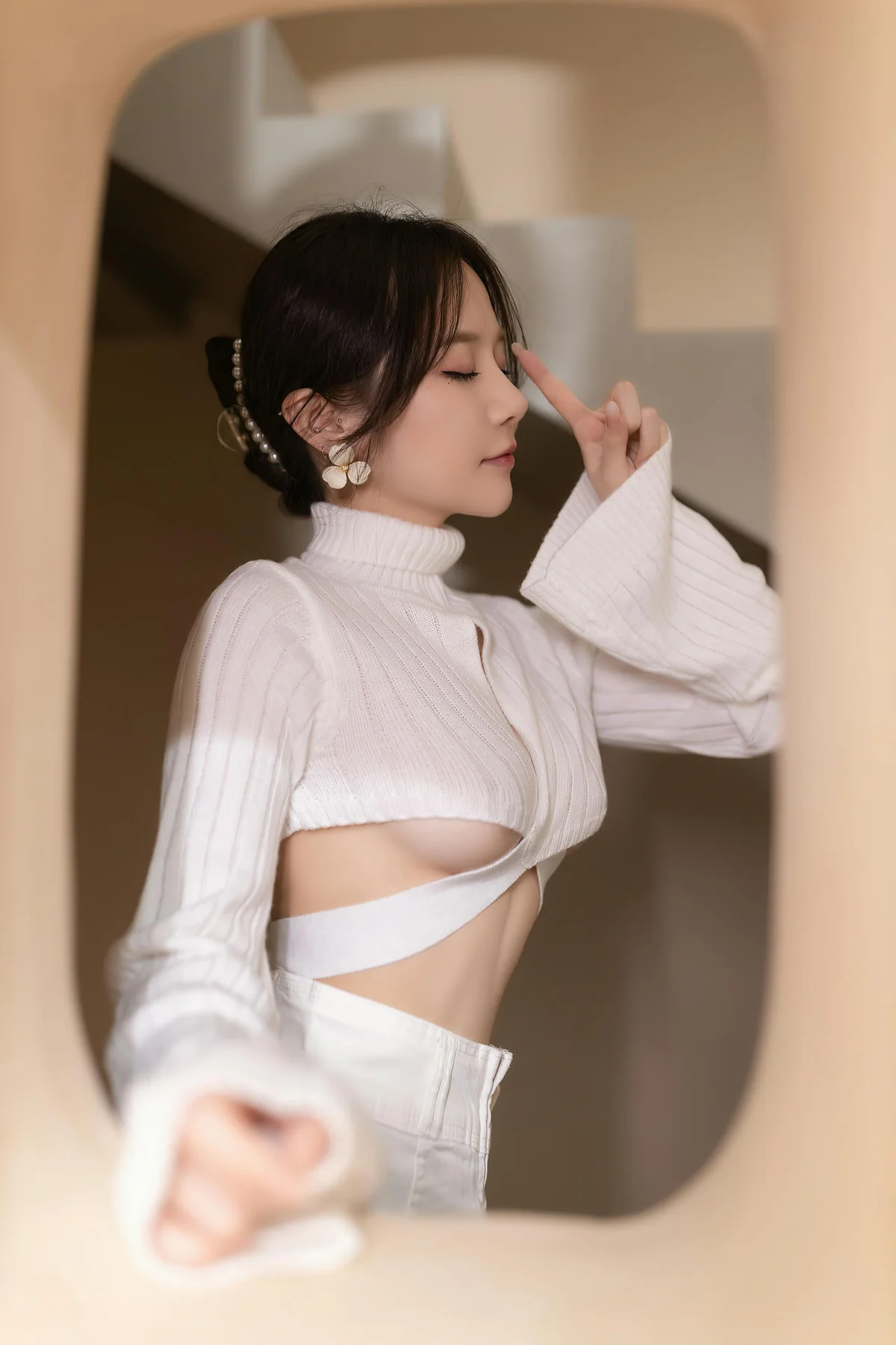 n083_017_1qz_3600_5400.webp