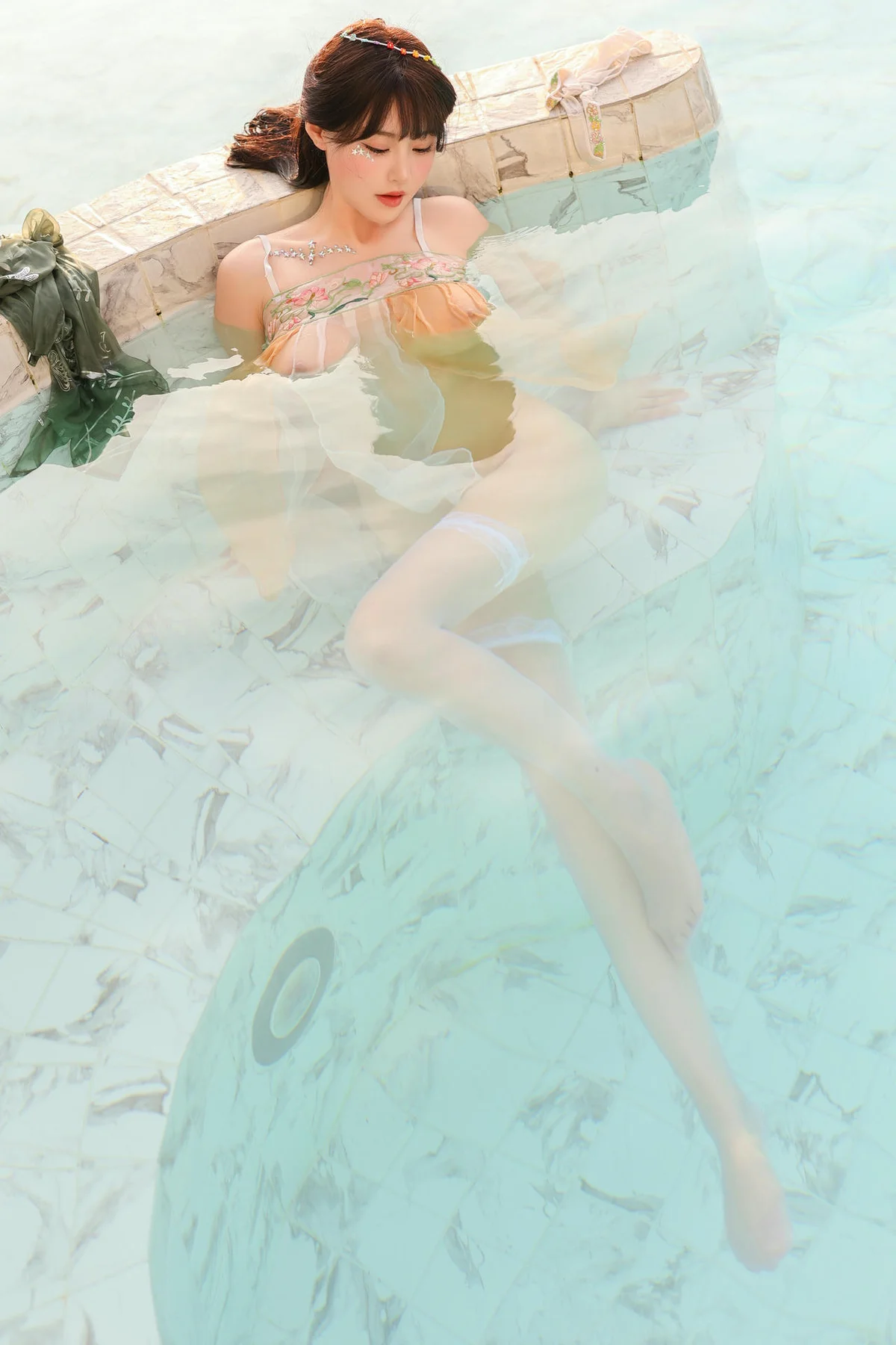n091_070_1l1_3331_4996.webp