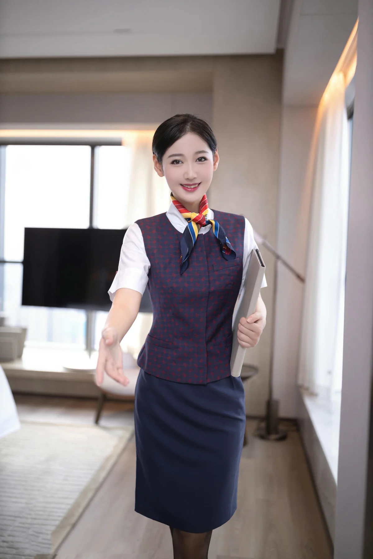 n114_003_ly9_4480_6720.webp