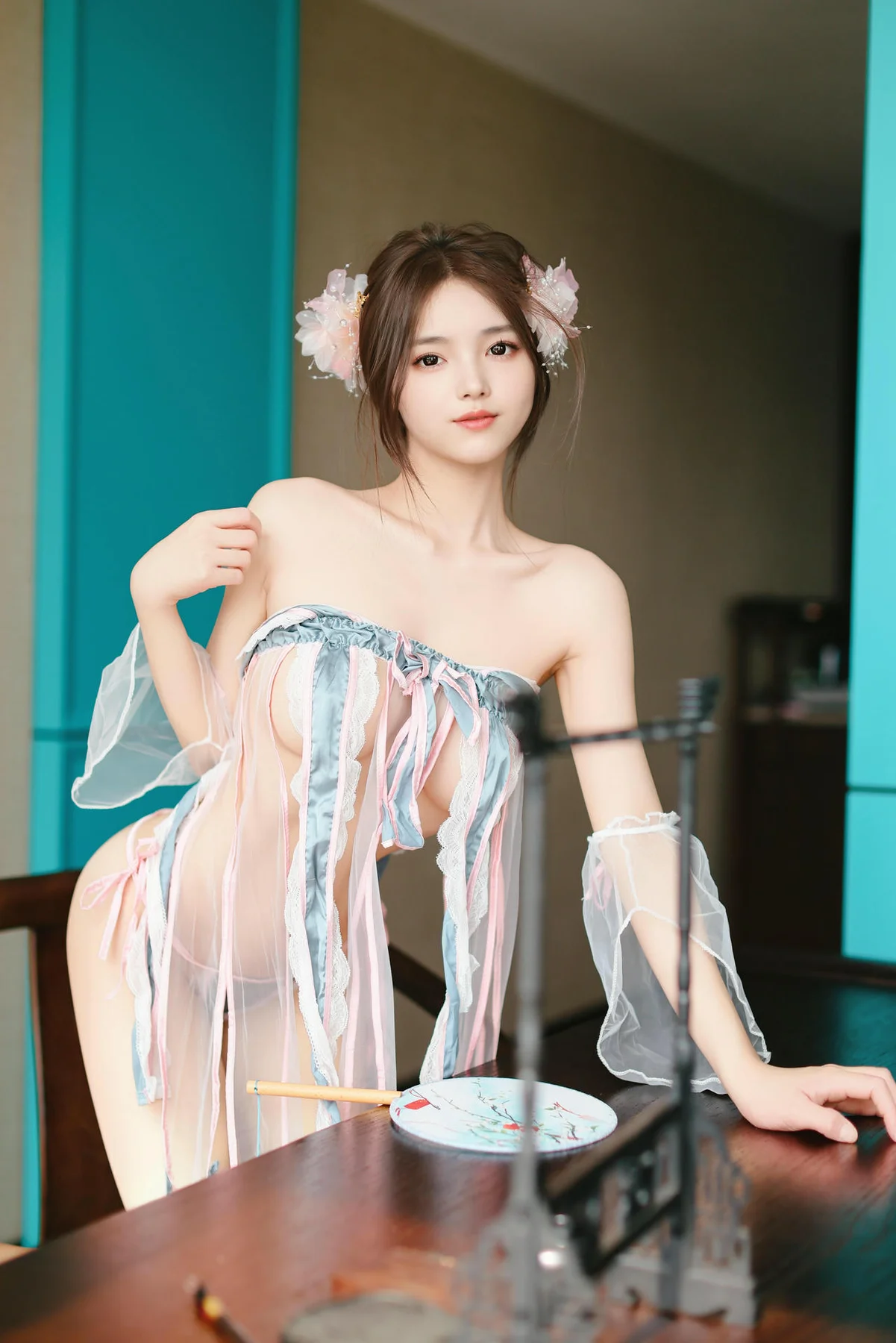 n105_010.webp