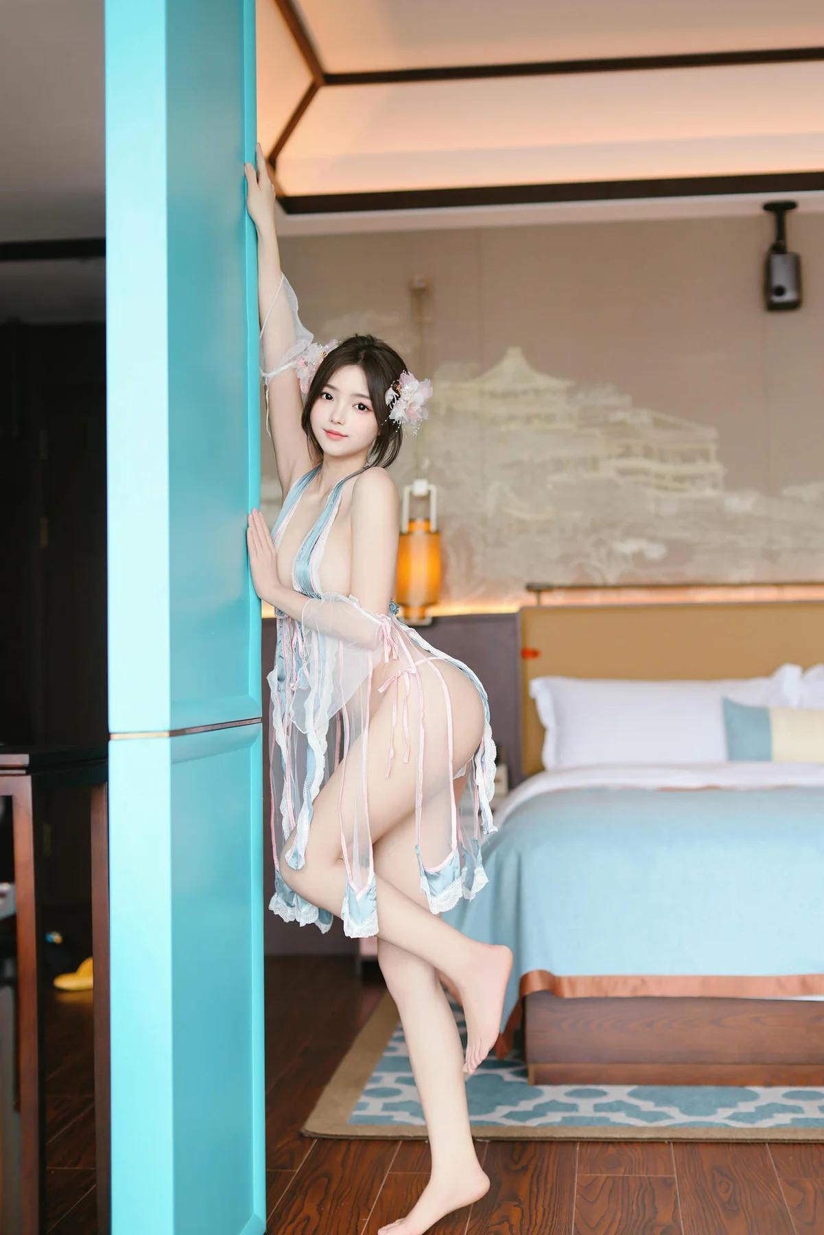 n105_071.webp