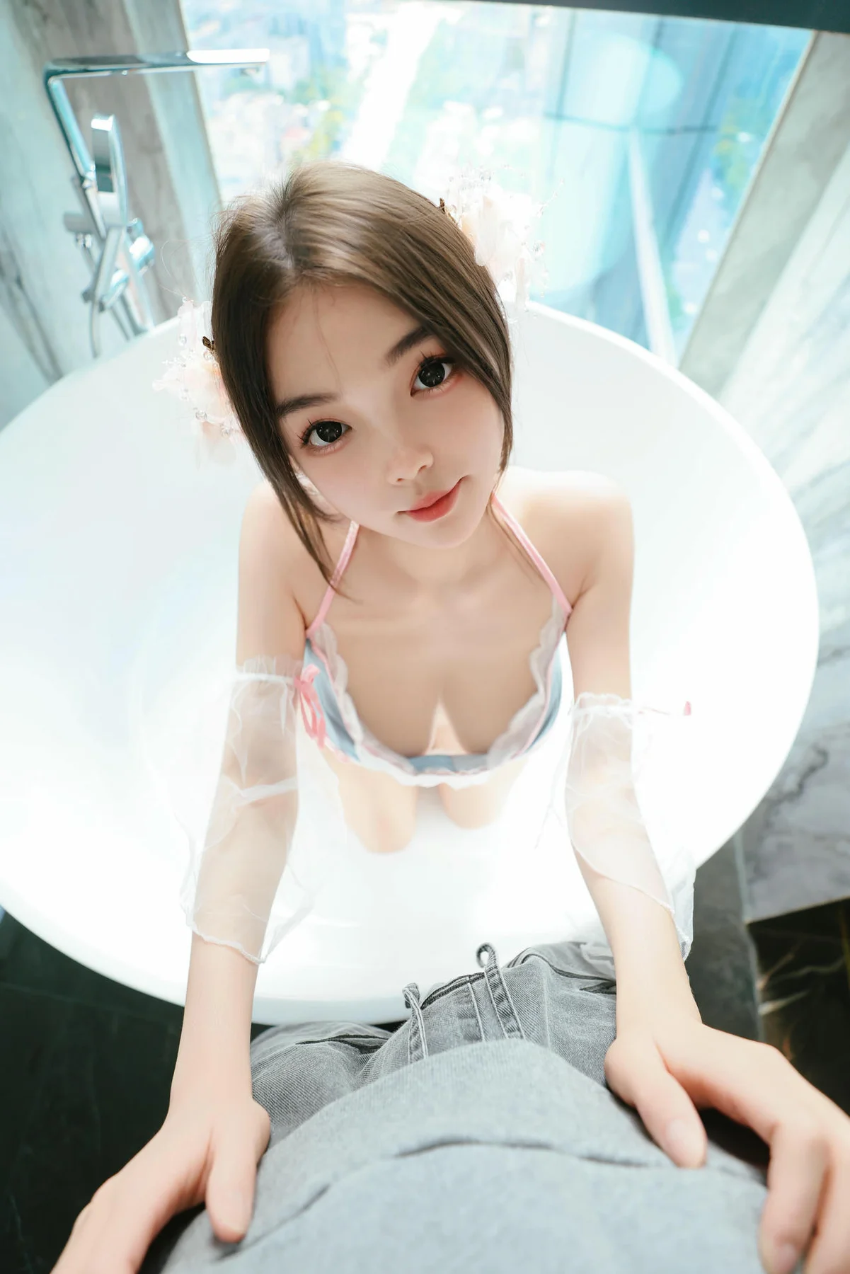 n105_075.webp