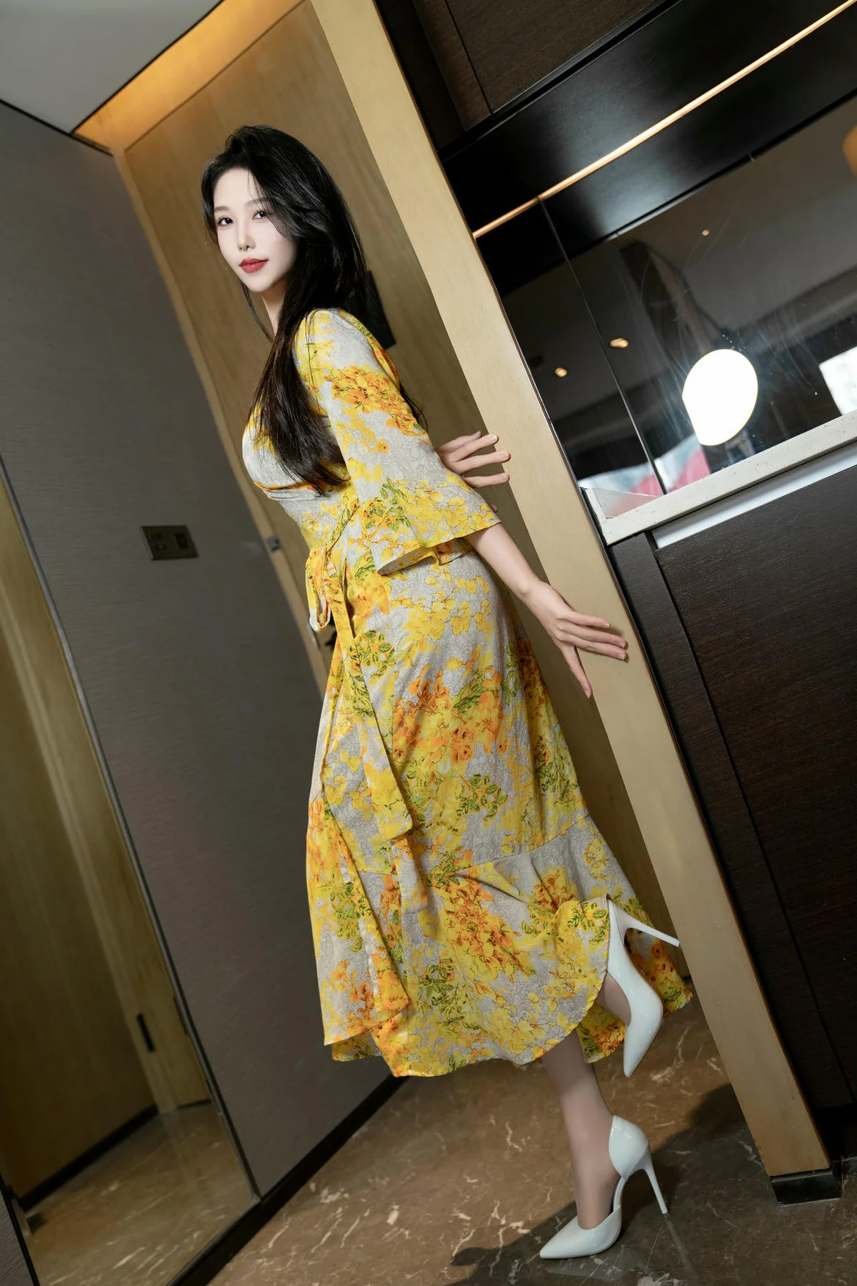 n156_024_9h7_4160_6240.webp