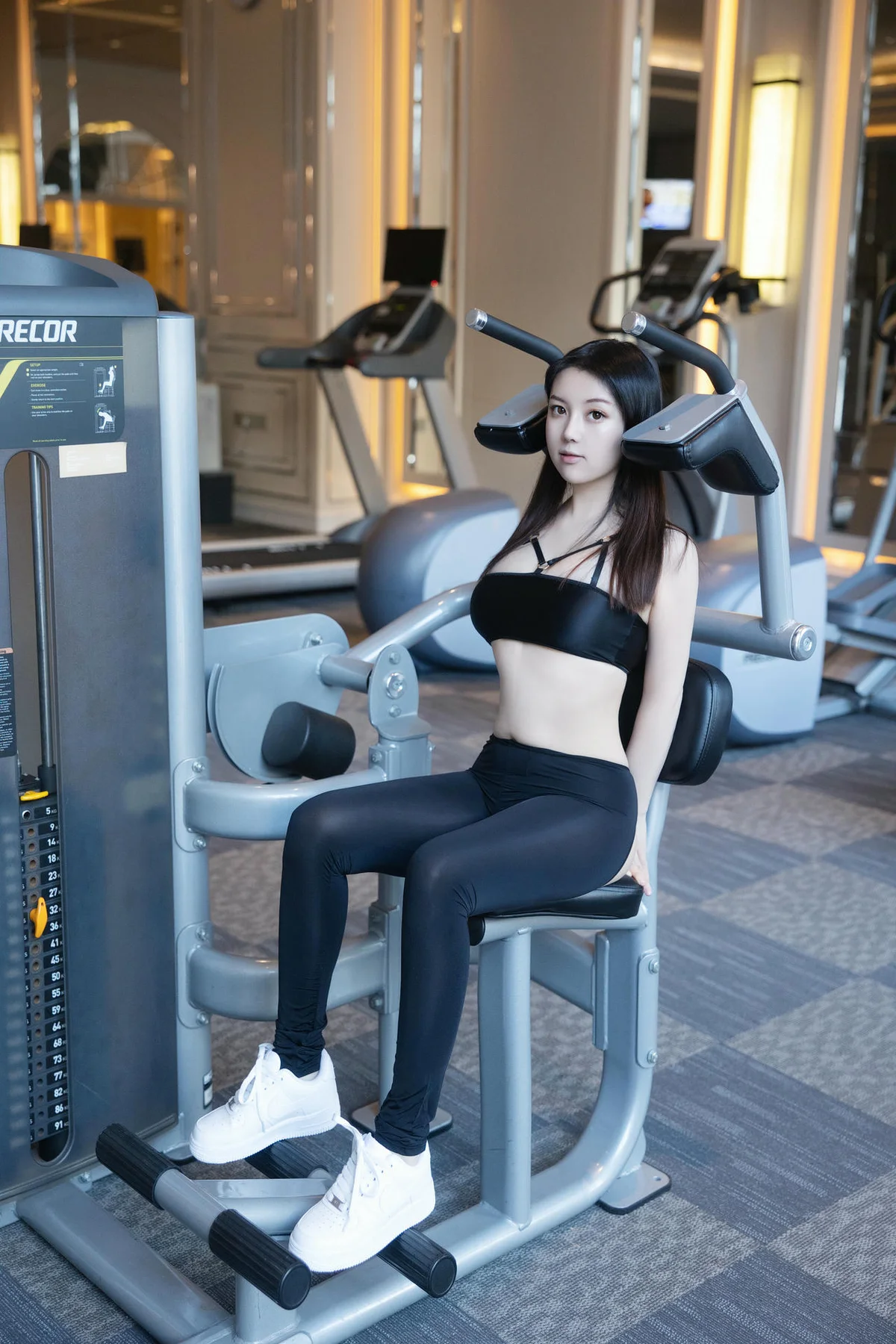 n206_036_jw8_3648_5472.webp