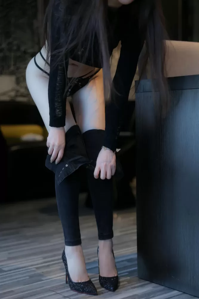 n253_019_1g9_4480_6720.webp