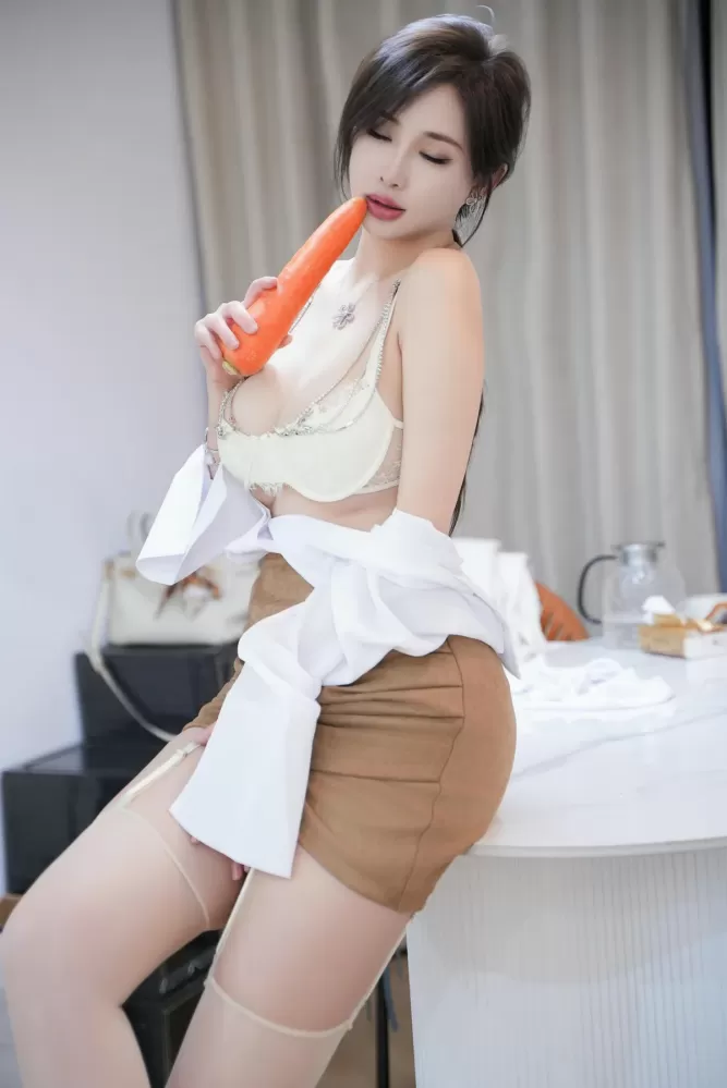 n263_038_g61_3072_4608.webp