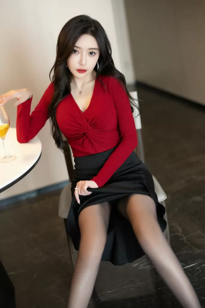 n269_017_t8n_3600_5400.webp